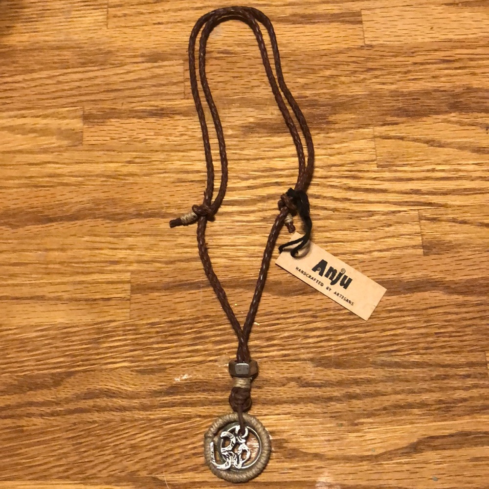 Leather necklace Anju